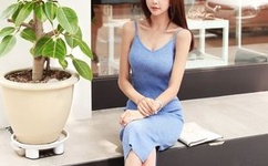 粗壮挺进邻居人妻无码